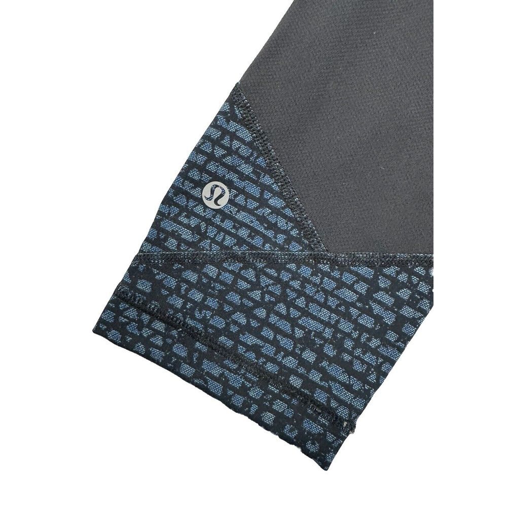 Lululemon Deep Breath Crop Size 6 Shatter Weave‎ Desert Teal Alberta Lake 23"